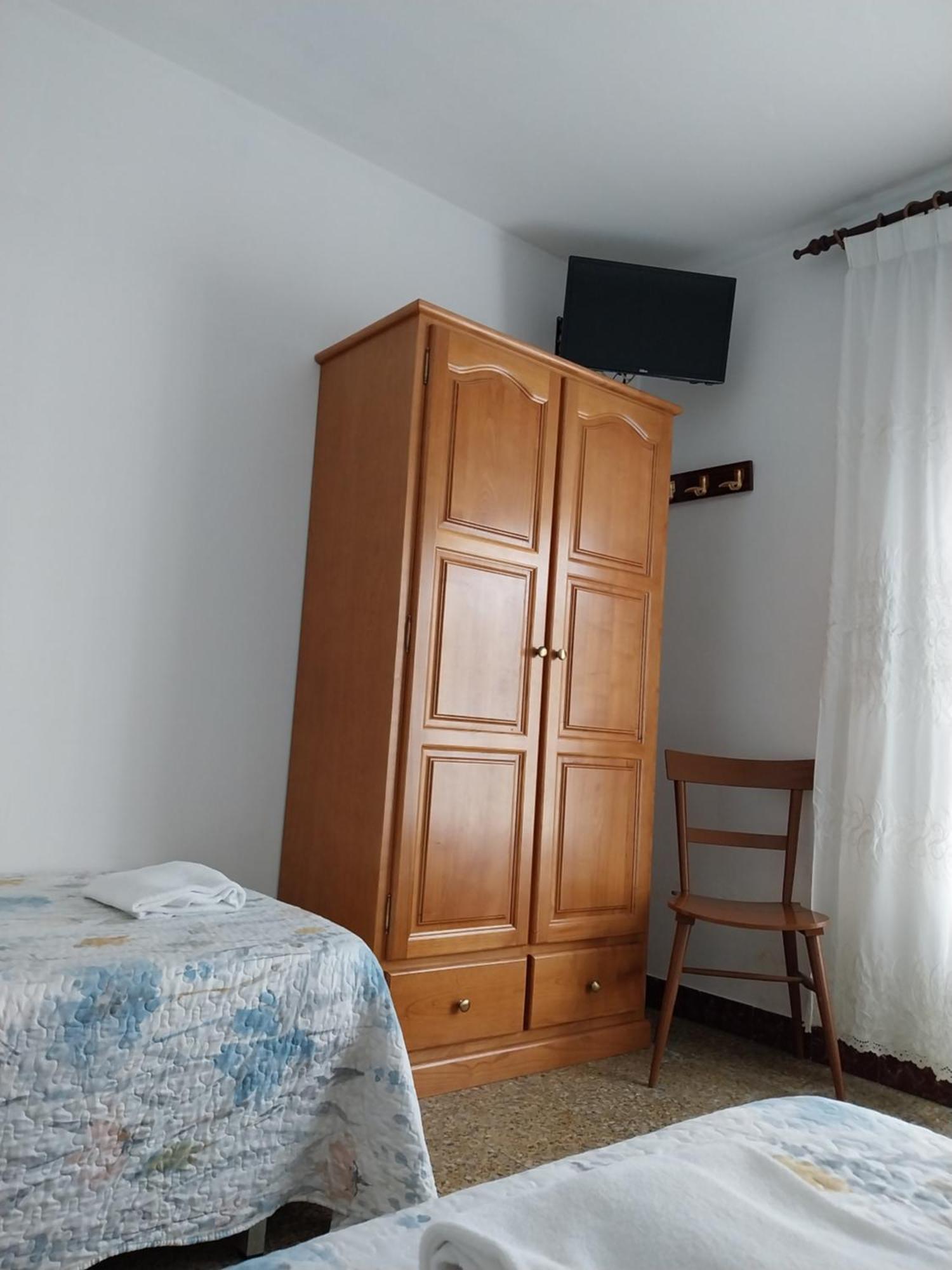 Pension Glorioso Hostel Picaraña エクステリア 写真